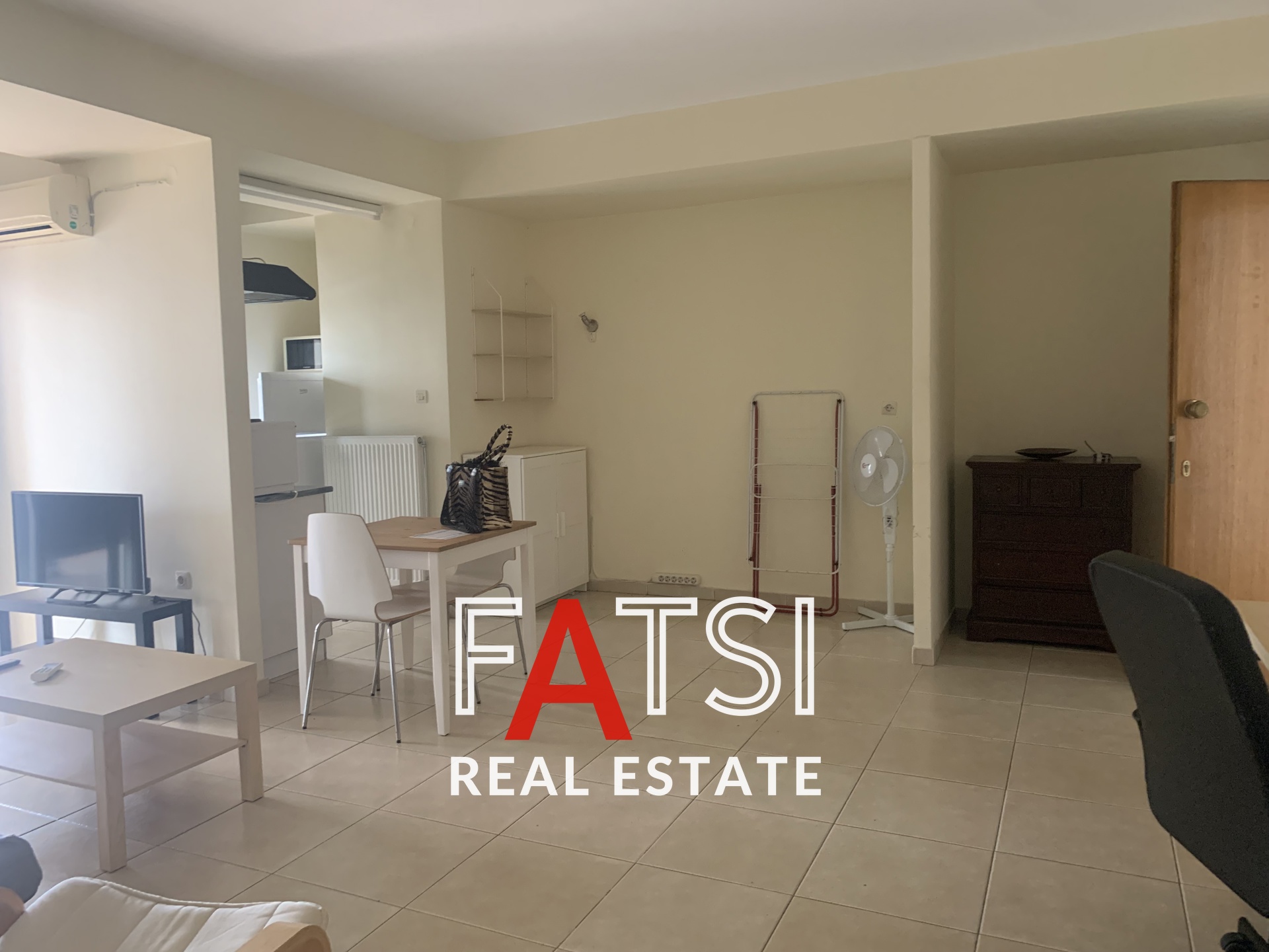 2328487 - Apartment For rent, Volos, 65 sq.m., €500