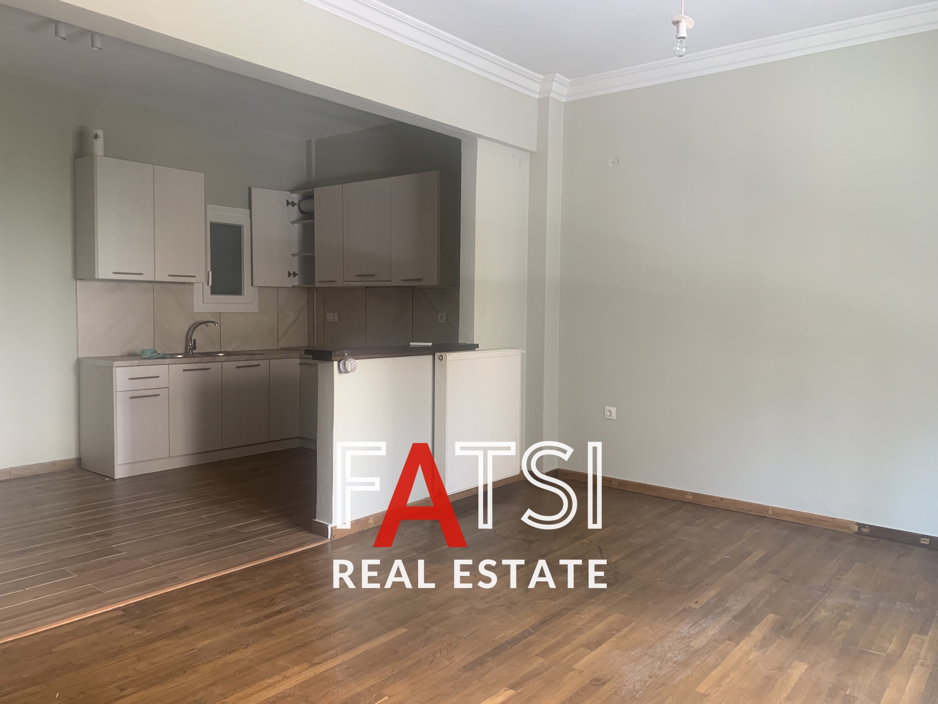 2441930 - Apartment For rent, Volos, 65 sq.m., €430