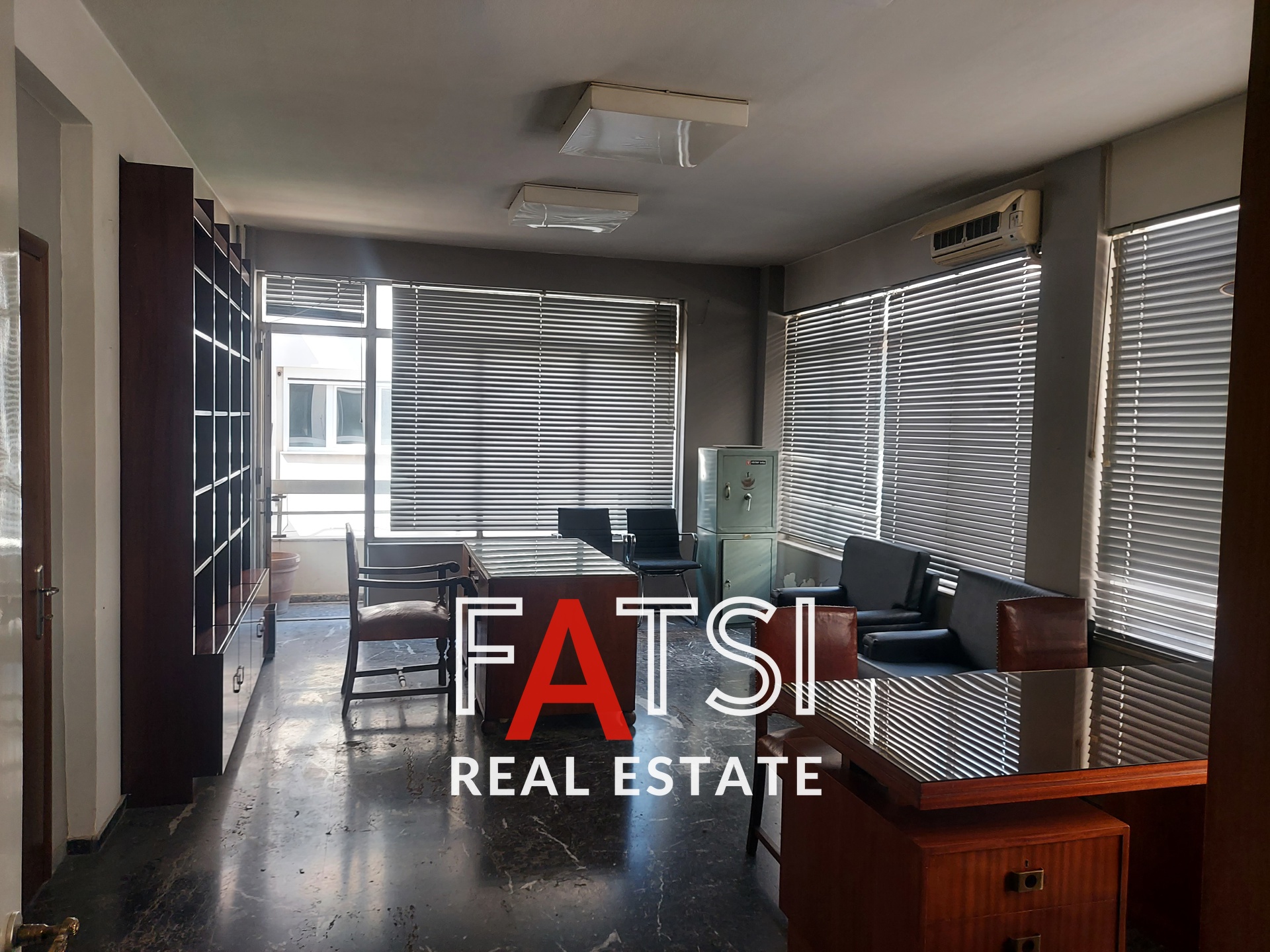 2509192 - Office For rent, Volos, 52 sq.m., €300